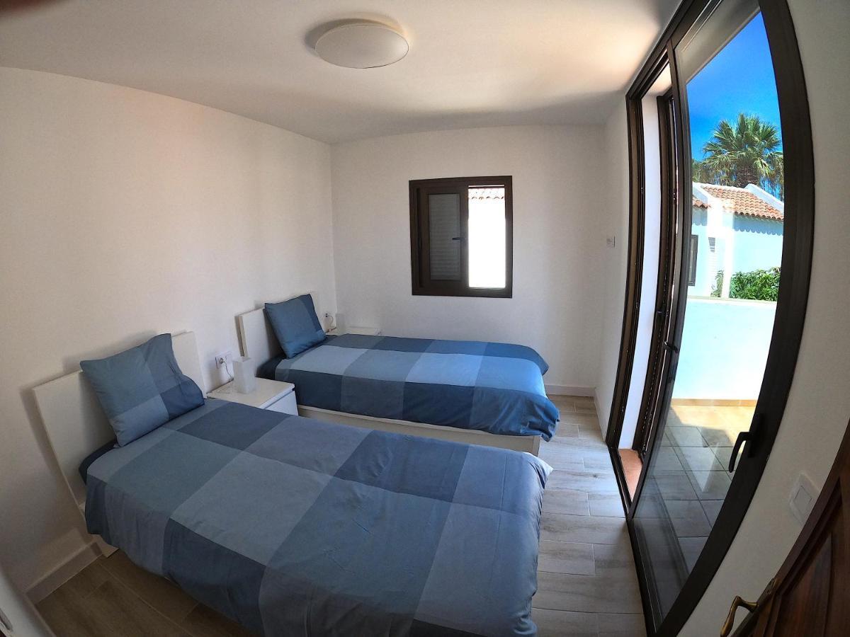 Parque Santiago I - 2 Bedroom - 1 Bathroom - Open Plan Living - Kitchen Area - Extra Large Balcony - First Floor Apartment Playa de las Americas  Ngoại thất bức ảnh