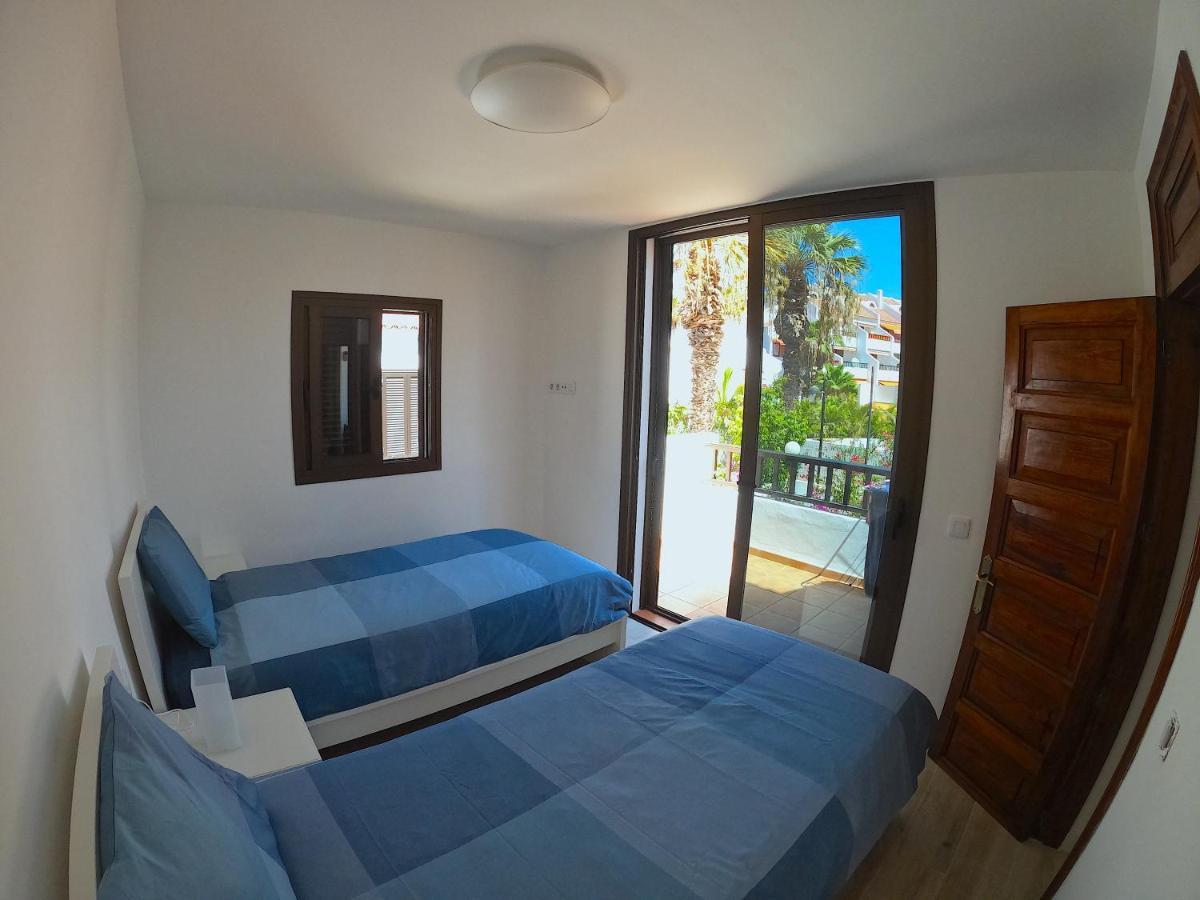 Parque Santiago I - 2 Bedroom - 1 Bathroom - Open Plan Living - Kitchen Area - Extra Large Balcony - First Floor Apartment Playa de las Americas  Ngoại thất bức ảnh